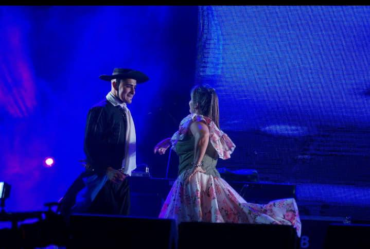 48090132_325540221373540_8093055271544291328_n