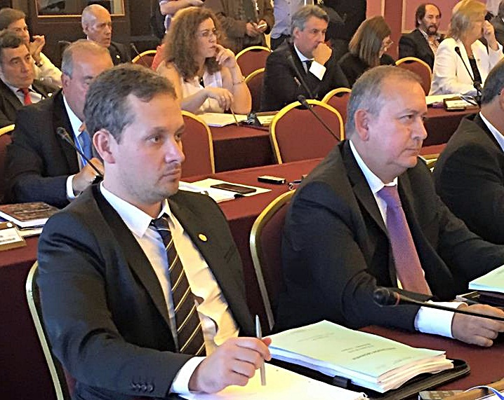 multimedia.normal.9c272a75d3e336f3.646965676f2d6d616e73696c6c612d73657369c3b36e2d7061726c617375725f6e6f726d616c2e6a7067