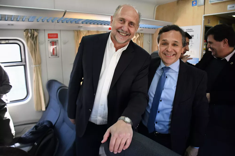 Gobernador Perotti junto a Diego Giuliano