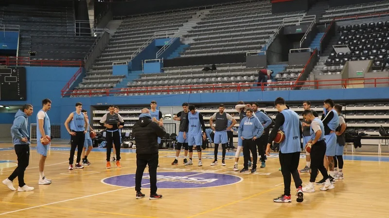 multimedia.normal.a9abea04ad5234d4.73656c656363696f6e20626173717565745f6e6f726d616c2e77656270