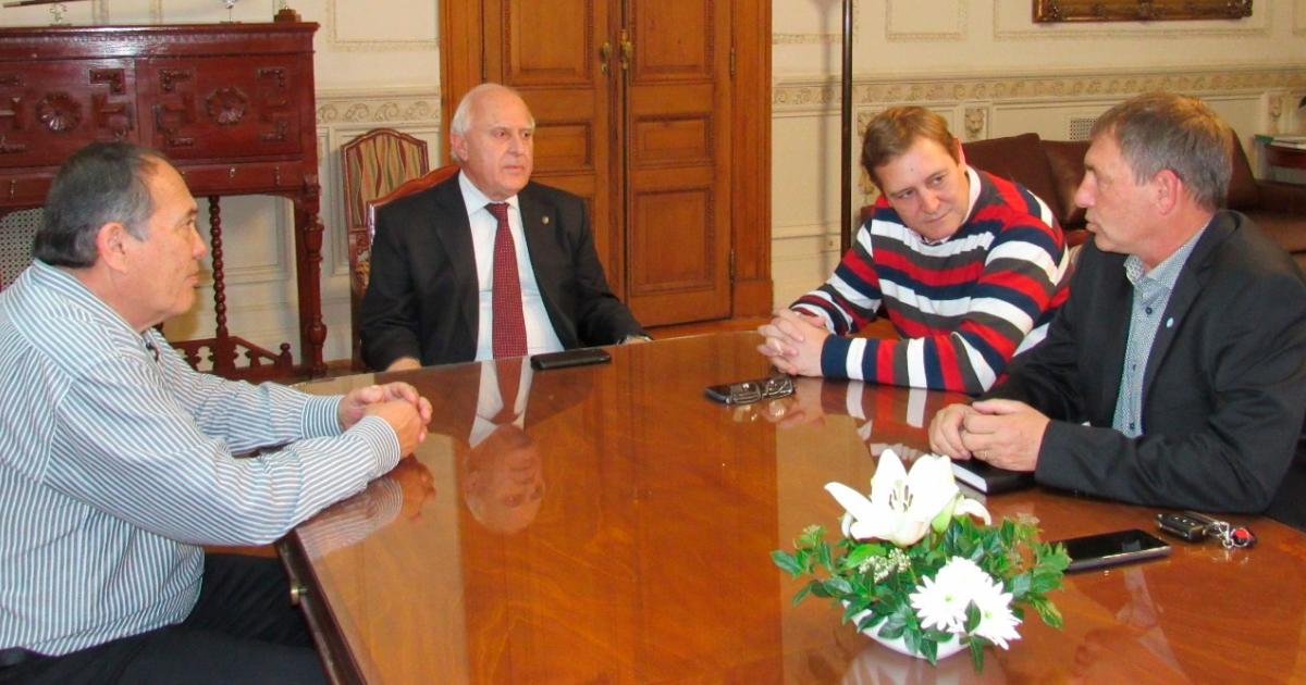 GC - 2019-08-08 - Fb - Bouquet y Las Parejas - Reunión con Lifschitz