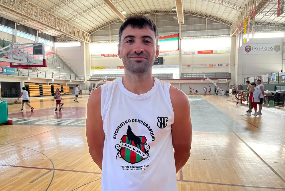 424529945_885188210283494_3306988858944311004_n (1)