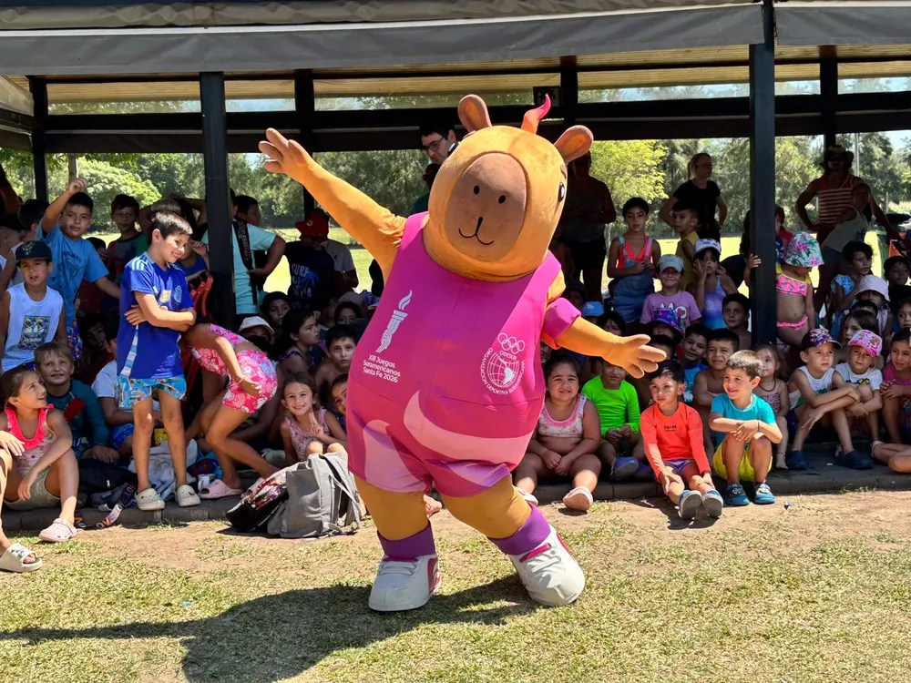 b6c38aaa-db8b-40fe-ad62-6f21b61d6f79