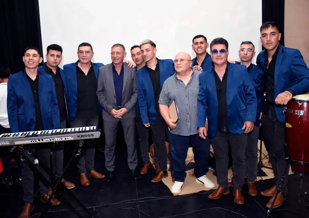 460326171_916029017219513_4474667838456873495_n