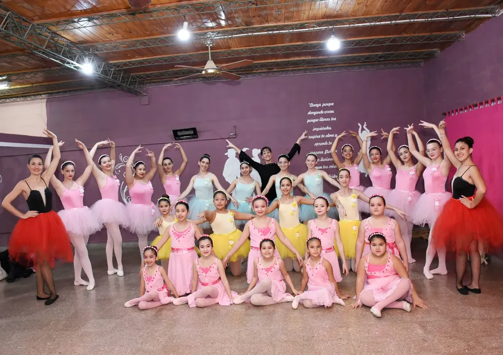 357421297_652408656914885_7769307936055892188_n (1)