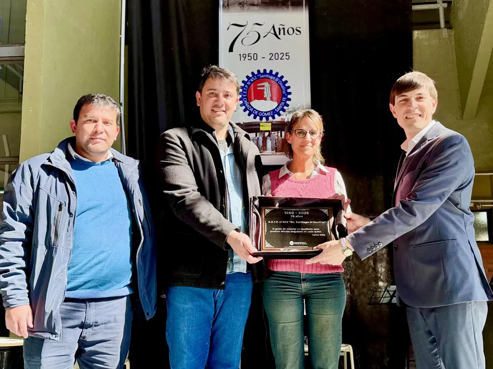 WhatsApp Image 2025-08-25 at 08.05.45 (1)