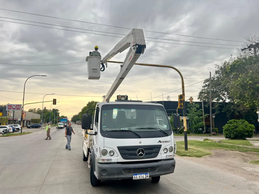 WhatsApp Image 2025-11-27 at 11.18.04