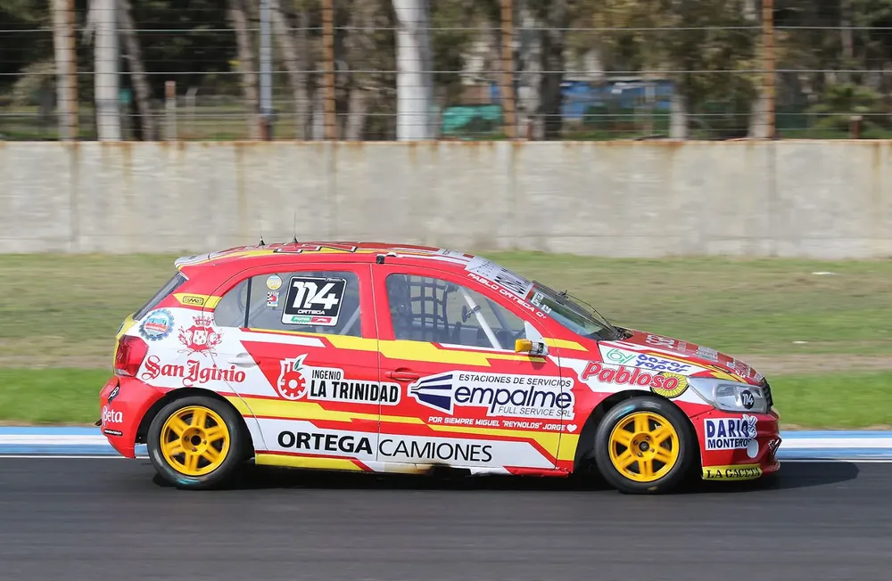 380886408_1074021203752182_5448494301206840371_n