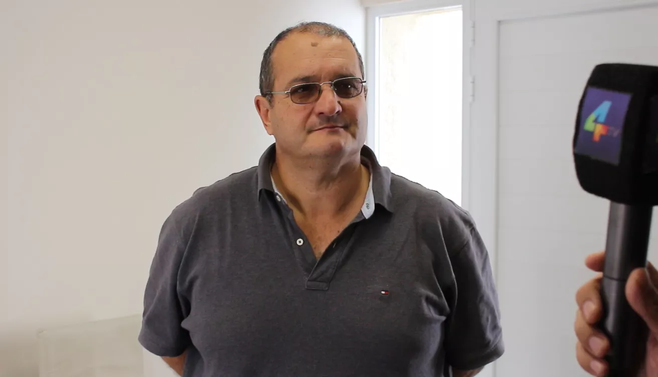 nestor aquino